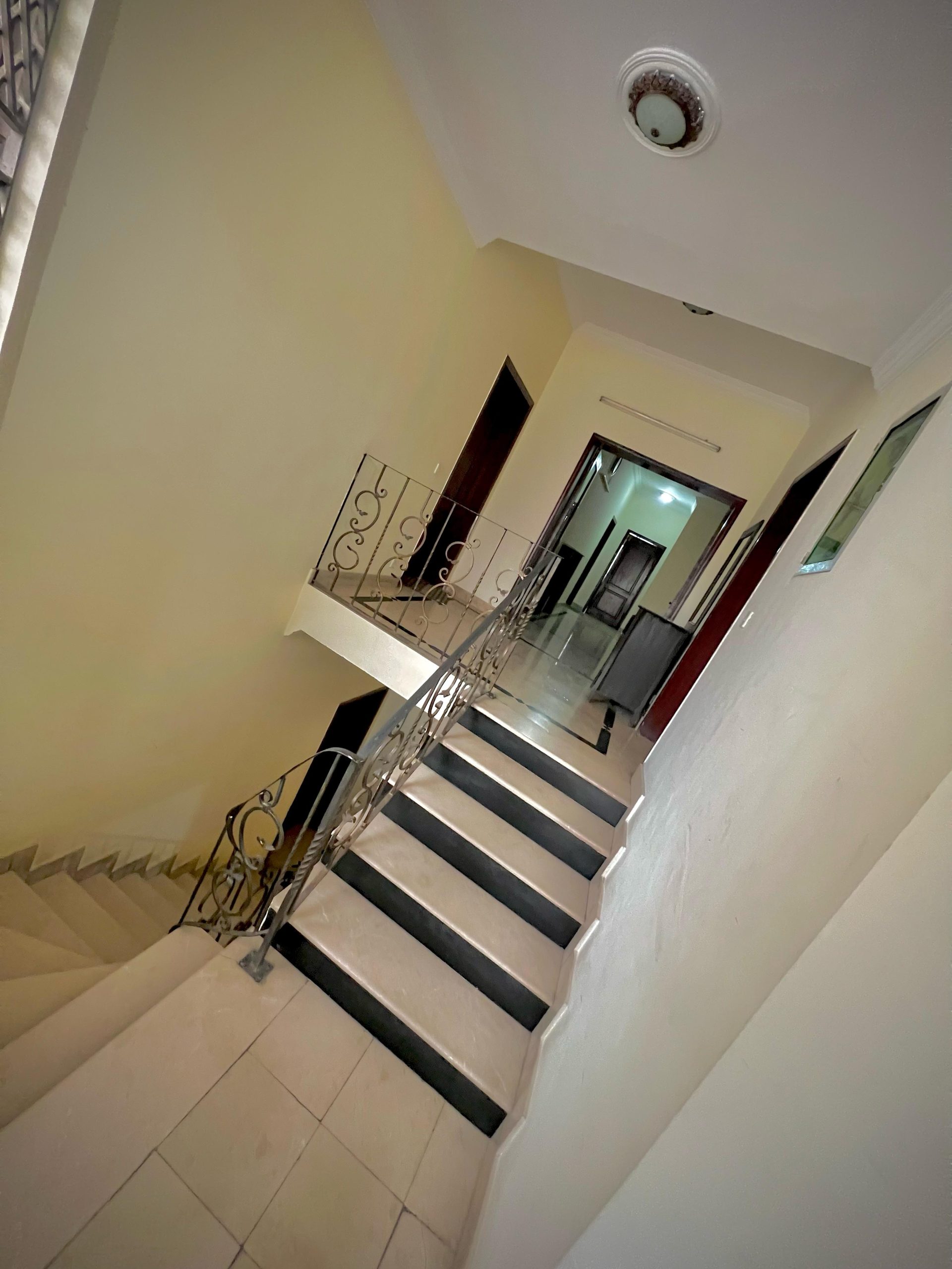 guest house Islamabad e11 step inn guest house