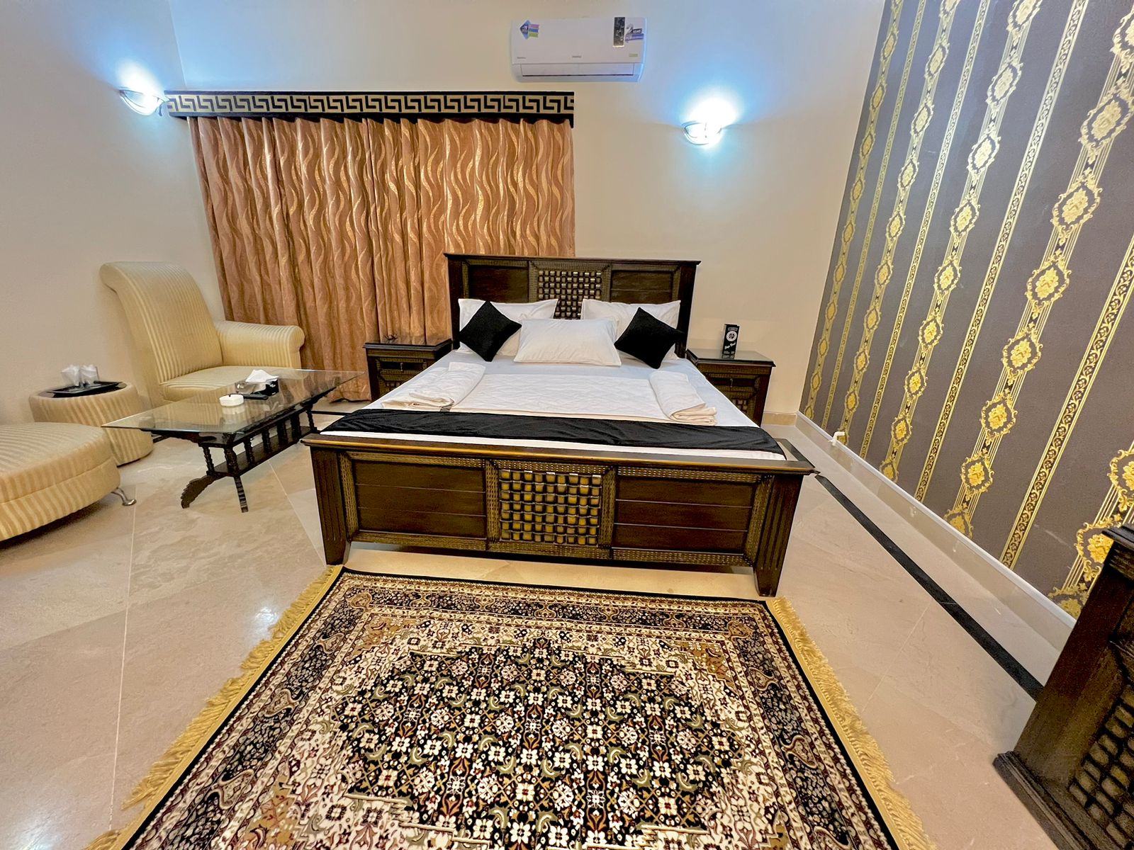 Superior Executive Room step inn guest house Islamabad family guest house e11