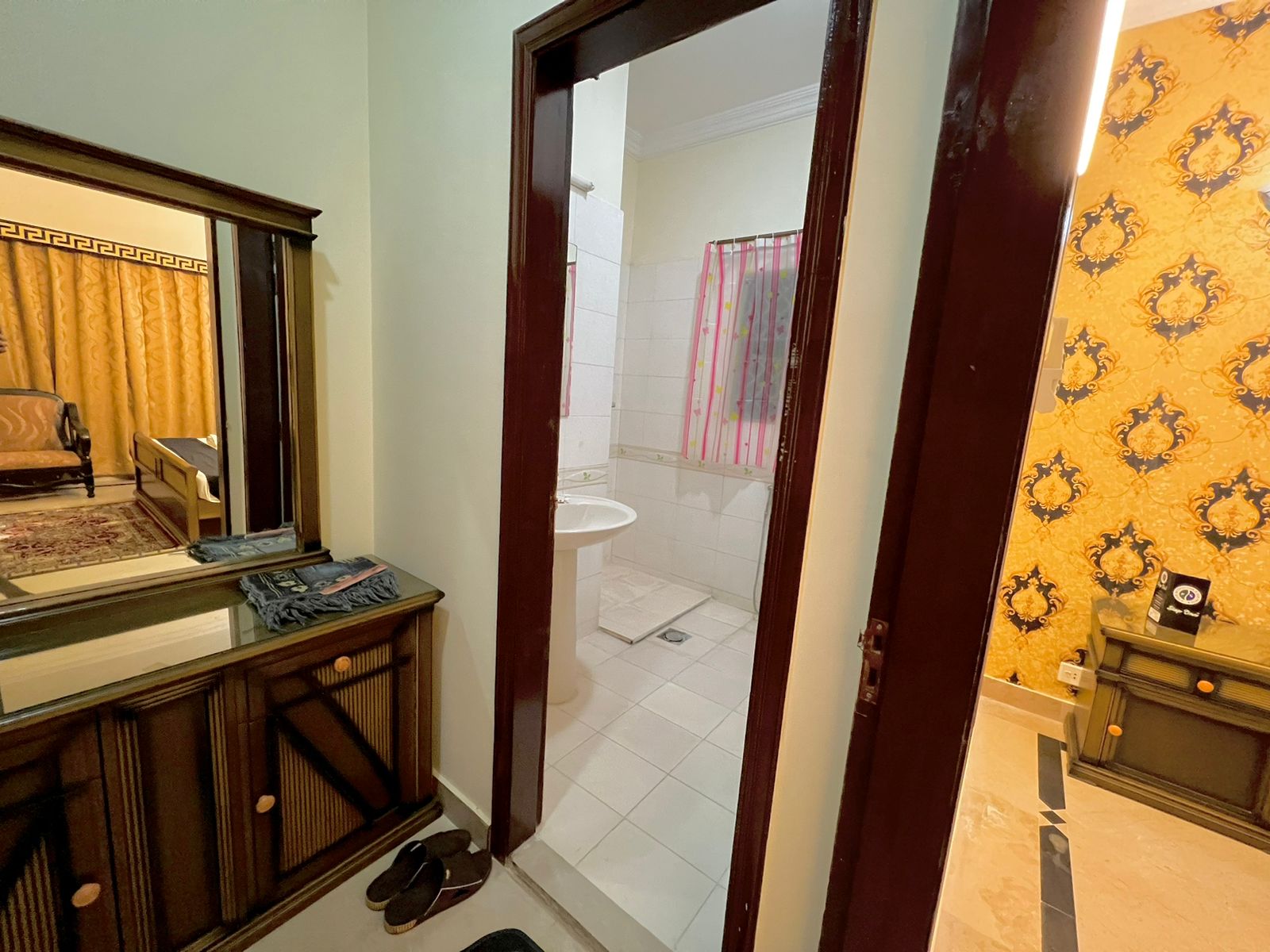 washroom standard deluxe room family guest house Islamabad